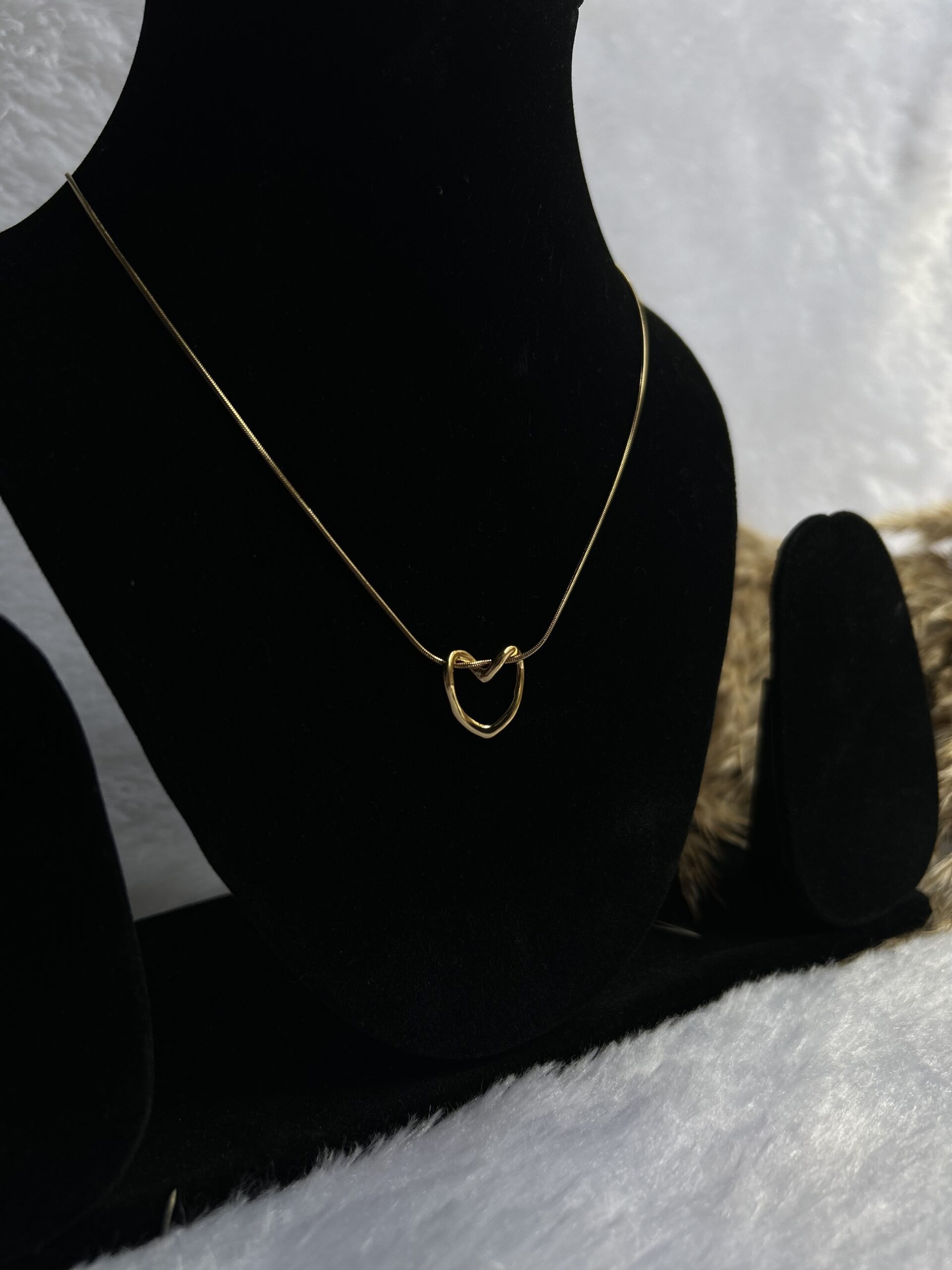Anti tarnish Chain with heart pendant