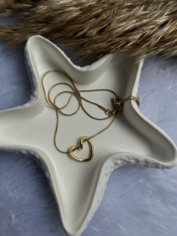Anti tarnish Chain with heart pendant - Image 3