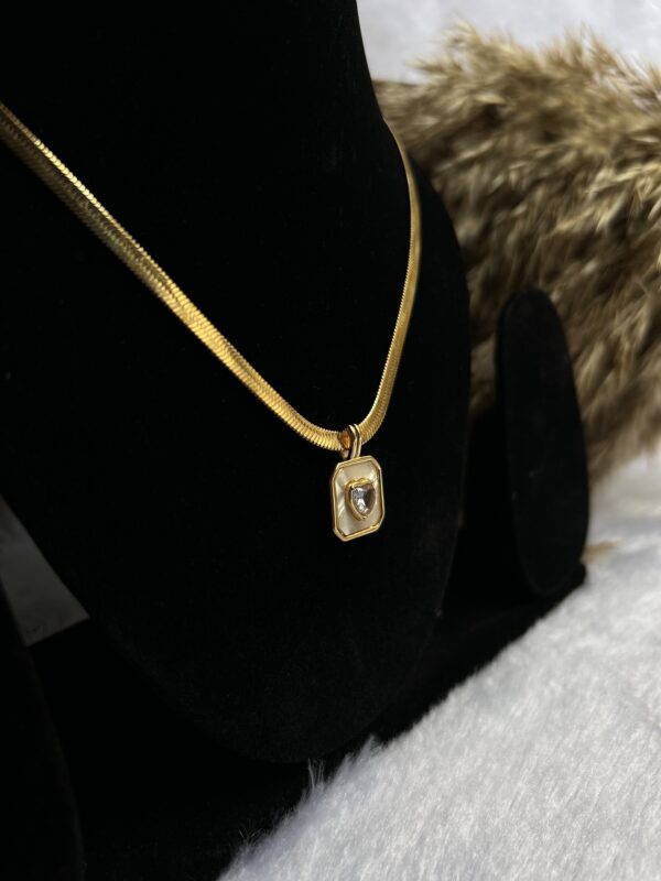 Millie Heart Snake chain - Image 3