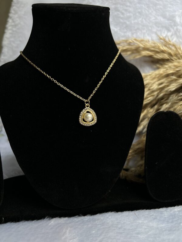stainless steel Artistic Crystal Pendant Necklace - Image 2
