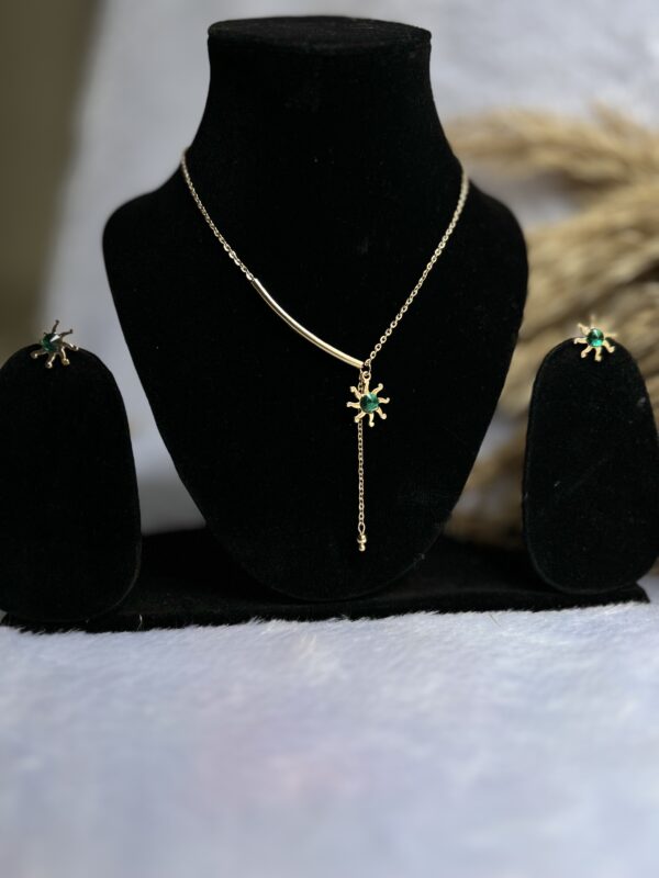 stainless Necklace With Earrings - Image 5