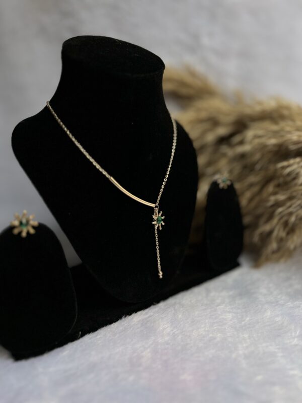 stainless Necklace With Earrings - Image 4