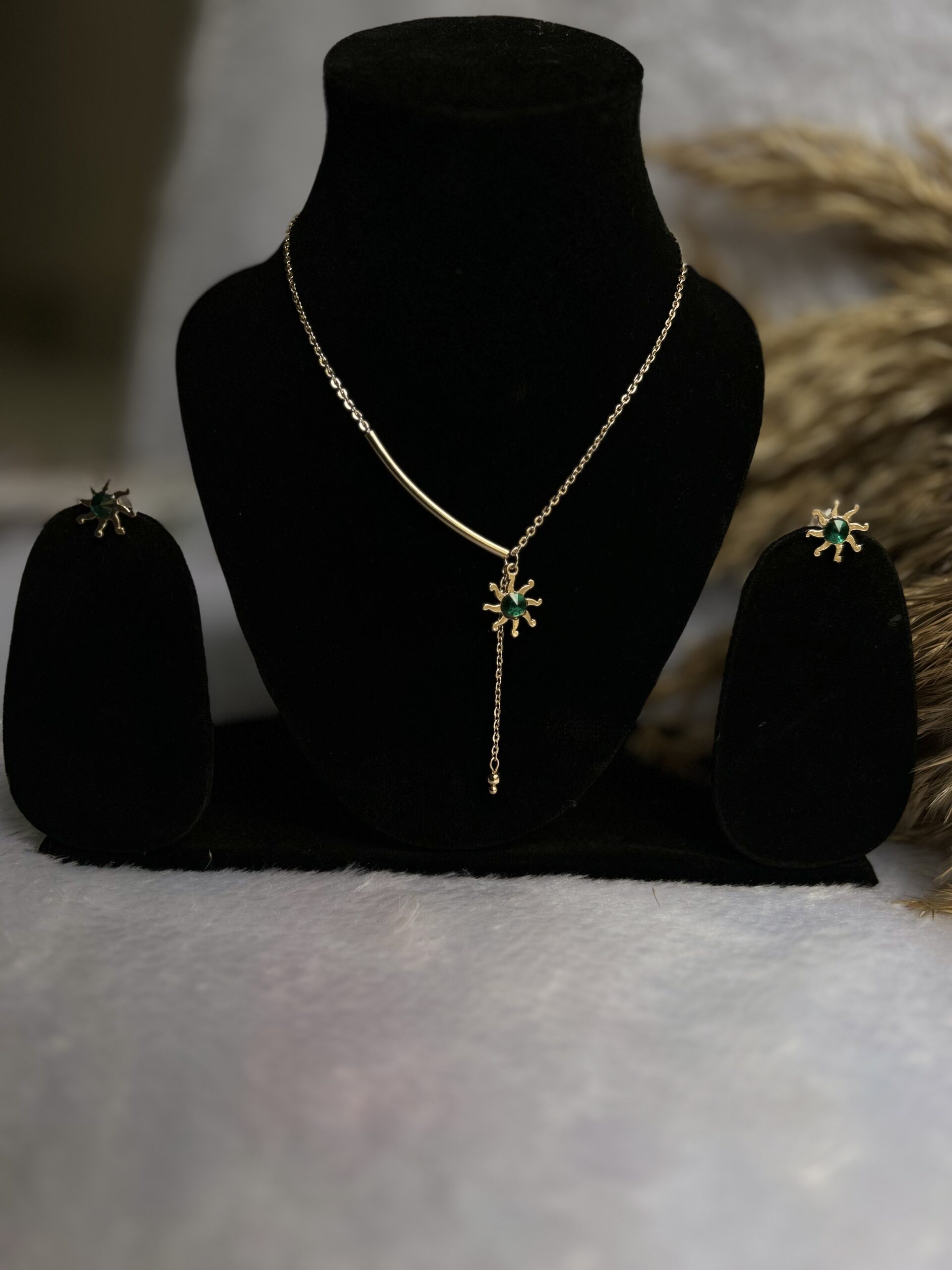 stainless Necklace With Earrings