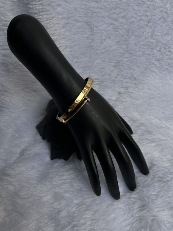 Anti Tarnish Gold Bracelet - Image 2