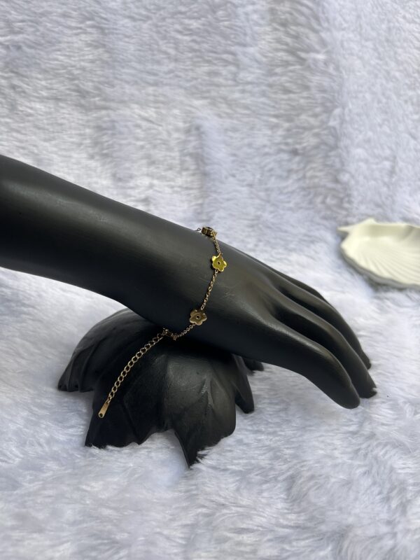 Anti Tarnish Bracelet