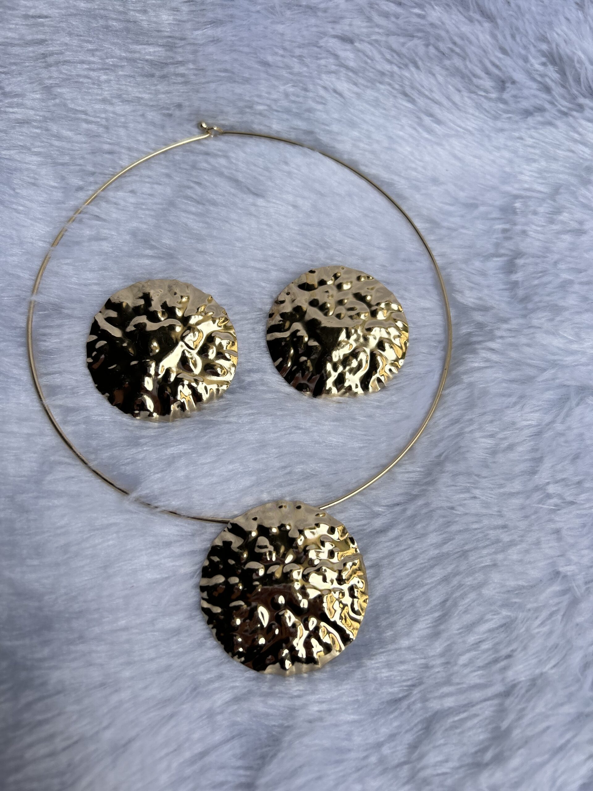 Anti-Tarnish Golden Necklace Set hasli design With Earrings✨