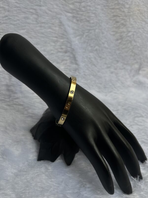 Anti tarnish Bracelet