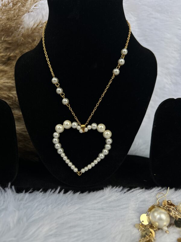 stainless steel Delicate Pearl Hollow Heart Necklace - Image 2