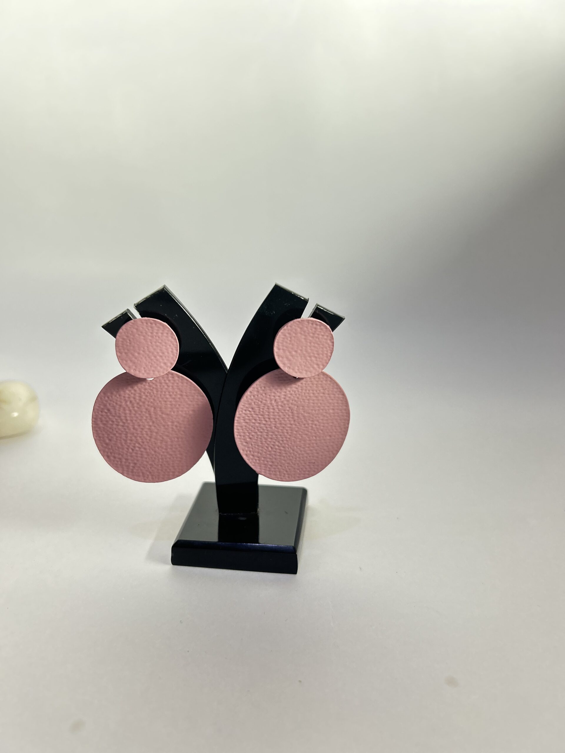 Pink button Loops