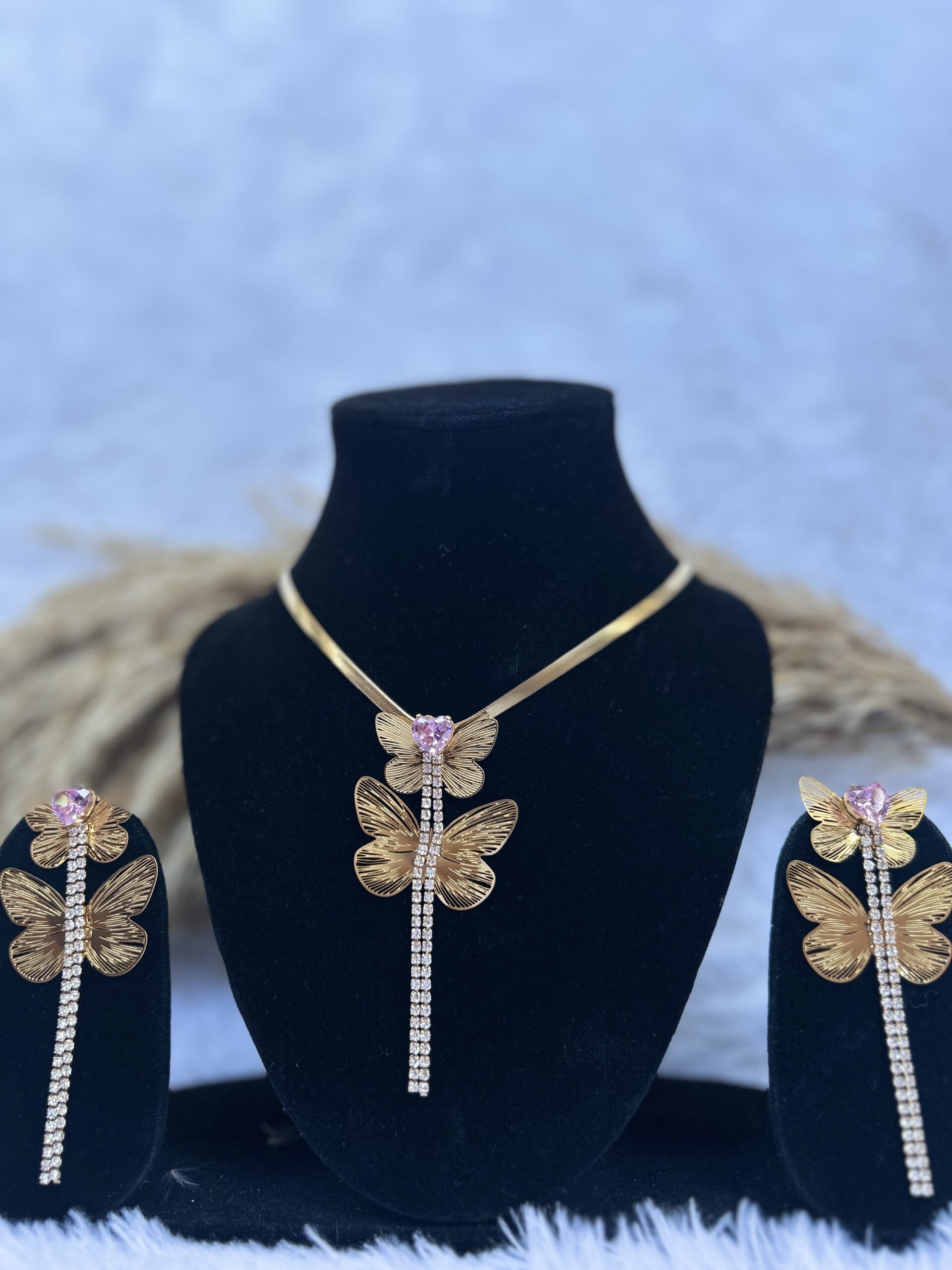 Anti-Tarnish gold Necklace